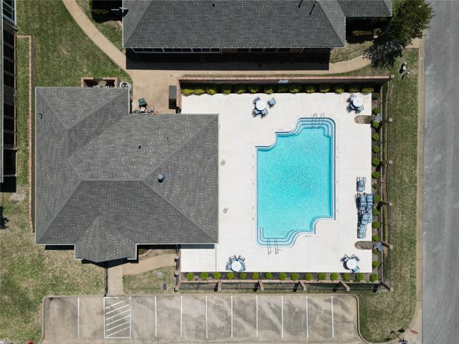 2322 Dietz Ln, Townhouse with 2 bedrooms, 2 bathrooms and null parking in Tyler TX | Image 15