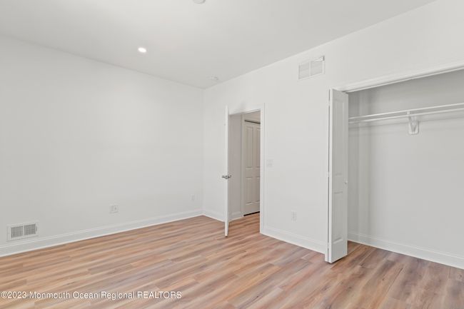 46 Dupont Ave, House other with 5 bedrooms, 4 bathrooms and null parking in Seaside Heights NJ | Image 17