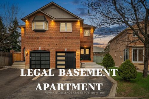 18 Manett Cres, Brampton, ON, L6X4X4 | Card Image