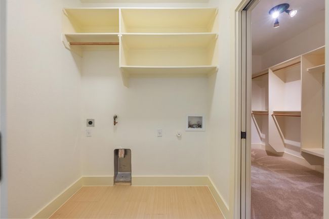Access to Primary Walk in Closet | Image 33