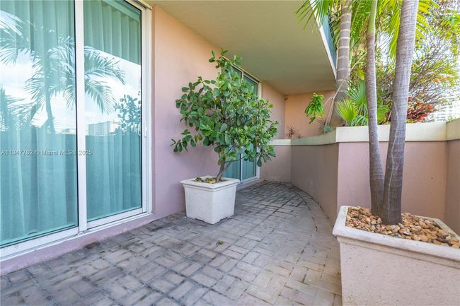 APT-508 - 17555 Atlantic Blvd, Condo with 3 bedrooms, 2 bathrooms and null parking in Sunny Isles Beach FL | Image 41