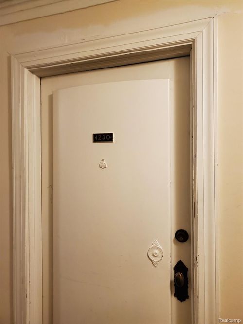 1230-15 E Kirby, Unit 1230 Street, Detroit, MI, 48073 | Card Image