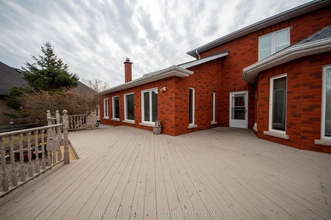 1740 Waddell Ave, House other with 4 bedrooms, 5 bathrooms and 4 parking in Peterborough ON | Image 44