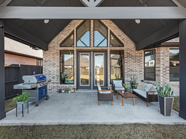 The backyard and patio to create memories with family | Image 30