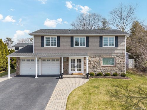 22 Delaware Ave, Jericho, NY, 11753-1421 | Card Image