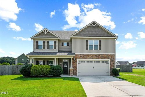 114 Castaway Ct, Pikeville, NC, 27863-9668 | Card Image