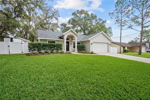12202 Meadow Ln, San Antonio, FL, 33576-7010 | Card Image