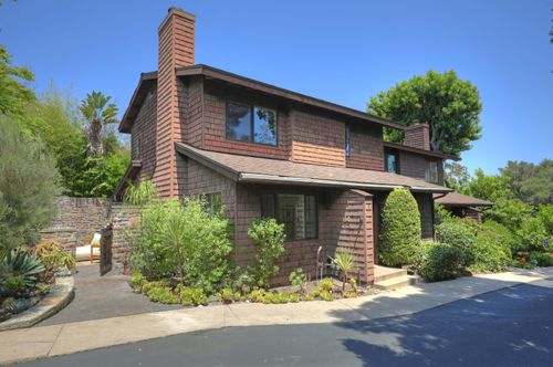 414 E Valerio St, SANTA BARBARA, CA, 93101-1119 | Card Image
