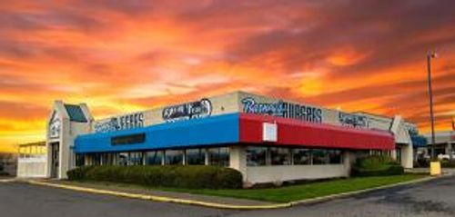 7405 Crater Lake Hwy, White City, OR, 97503-1662 | Card Image