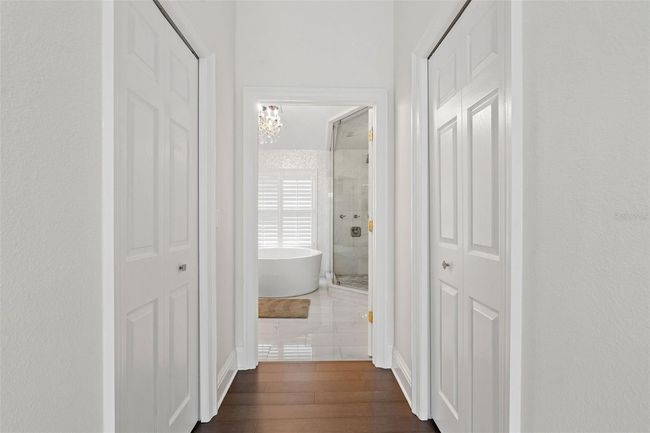 2819 Safe Harbor Dr, House other with 4 bedrooms, 5 bathrooms and null parking in Tampa FL | Image 54