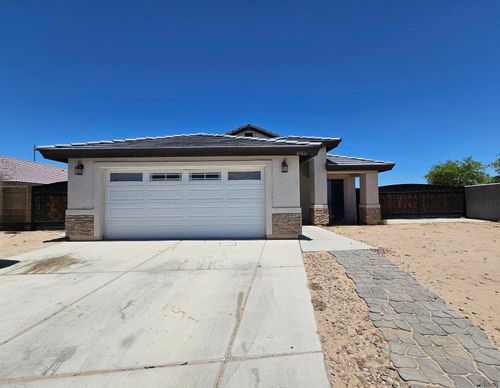 4040 E Udall Ln, San Luis, AZ, 85336-0937 | Card Image