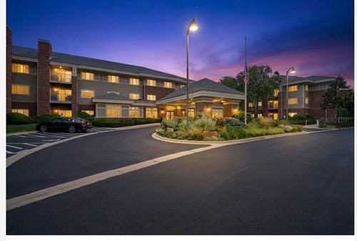330-801 Mclean Blvd, Elgin, IL, 60123-2074 | Card Image
