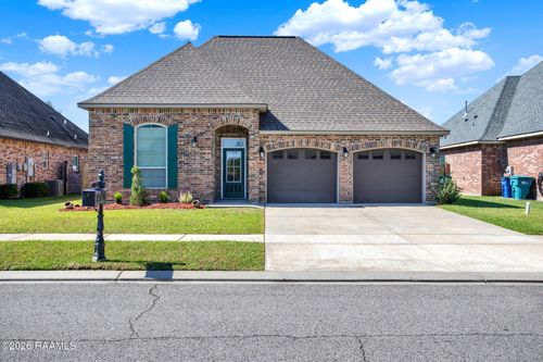 113 Arrowwood Rd, Youngsville, LA, 70592-6174 | Card Image