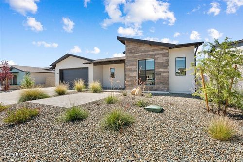 5072 N Jeffers Ave, Prescott Valley, AZ, 86314-6856 | Card Image