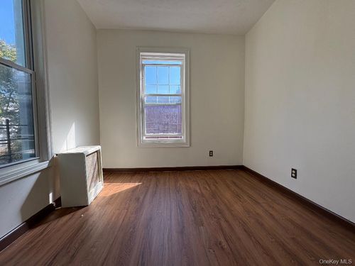 2-271 Vermont St, Brooklyn, NY, 11207-3511 | Card Image