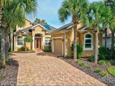 25 Emerald Lake Court, House other with 4 bedrooms, 3 bathrooms and null parking in Palm Coast FL | Image 1