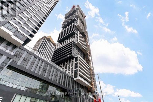 5211-4015 The Exchange, Mississauga, ON, L5B0N9 | Card Image