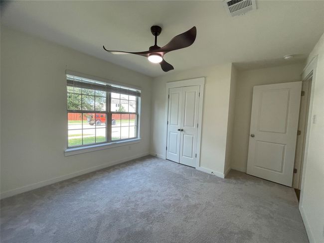 11920 Emerald Springs Ln, House other with 3 bedrooms, 2 bathrooms and 2 parking in Manor TX | Image 15