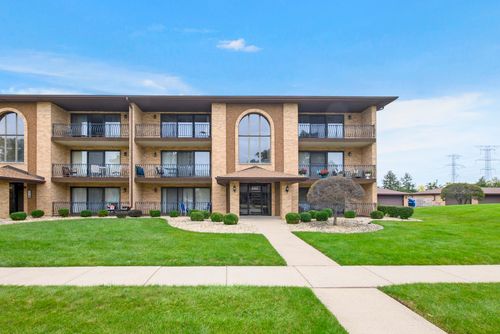 2e-8300 160th Pl, Tinley Park, IL, 60477-4946 | Card Image