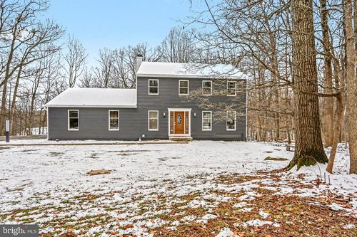 175 Timber Ln, Lebanon, PA, 17042-8976 | Card Image