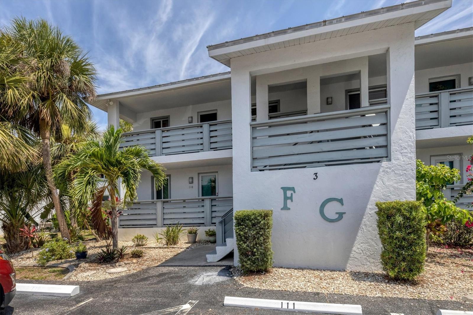 210 6800 Placida Road, Sold in ENGLEWOOD Zoocasa