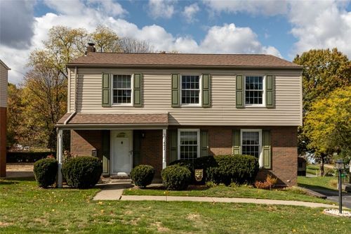 492 Lorlita Ln, Bethel Park, PA, 15102-1036 | Card Image