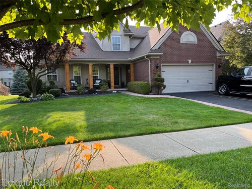 270 Derby Ln, Oxford, MI, 48371-6703 | Card Image