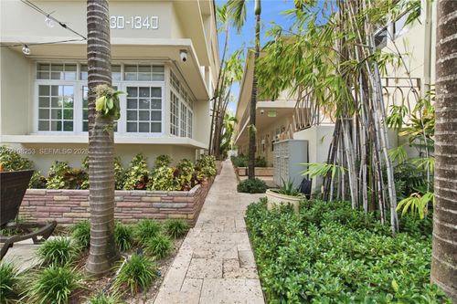 102-1330 Drexel Ave, Miami Beach, FL, 33139-8109 | Card Image