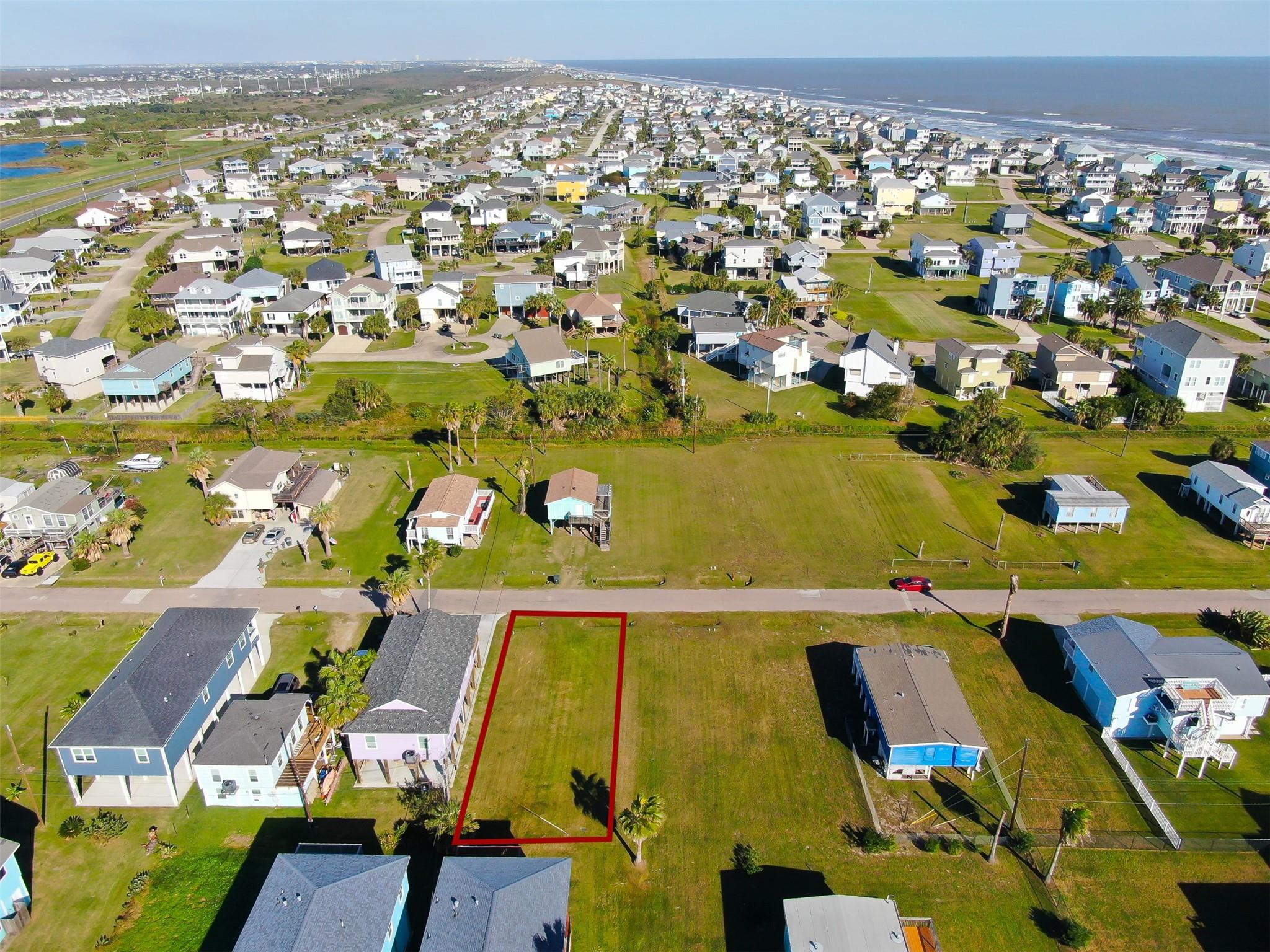 Land in Galveston 4