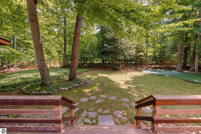 3862 Trillium Dr, House other with 3 bedrooms, 2 bathrooms and null parking in Leland MI | Image 8