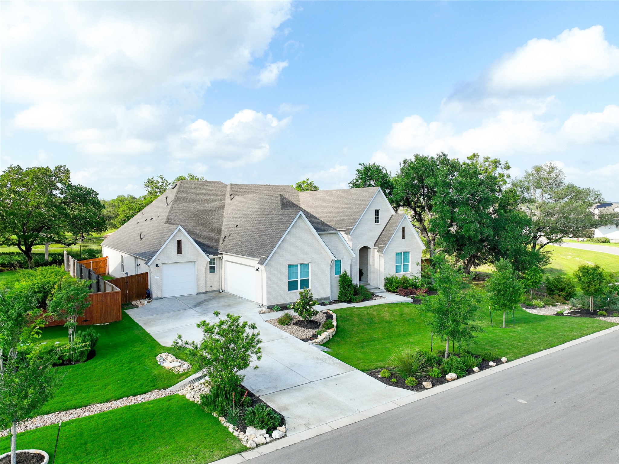 Yaeger Rd, Saint Louis, MO 63129