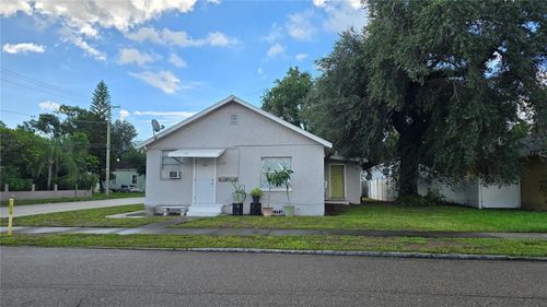 2423 Durham St, TAMPA, FL, 33605-6114 | Card Image