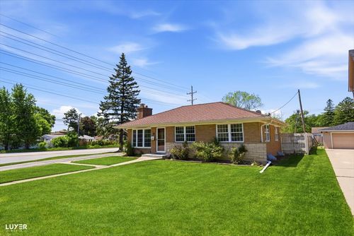 2 Washington St, Glenview, IL, 60025-5024 | Card Image