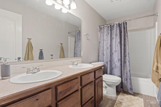 9143 W Alderberry Dr, House other with 5 bedrooms, 3 bathrooms and 2 parking in Boise ID | Image 47