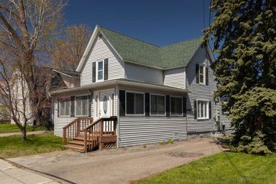 366 North Avenue, House other with 5 bedrooms, 2 bathrooms and null parking in Burlington VT | Image 1