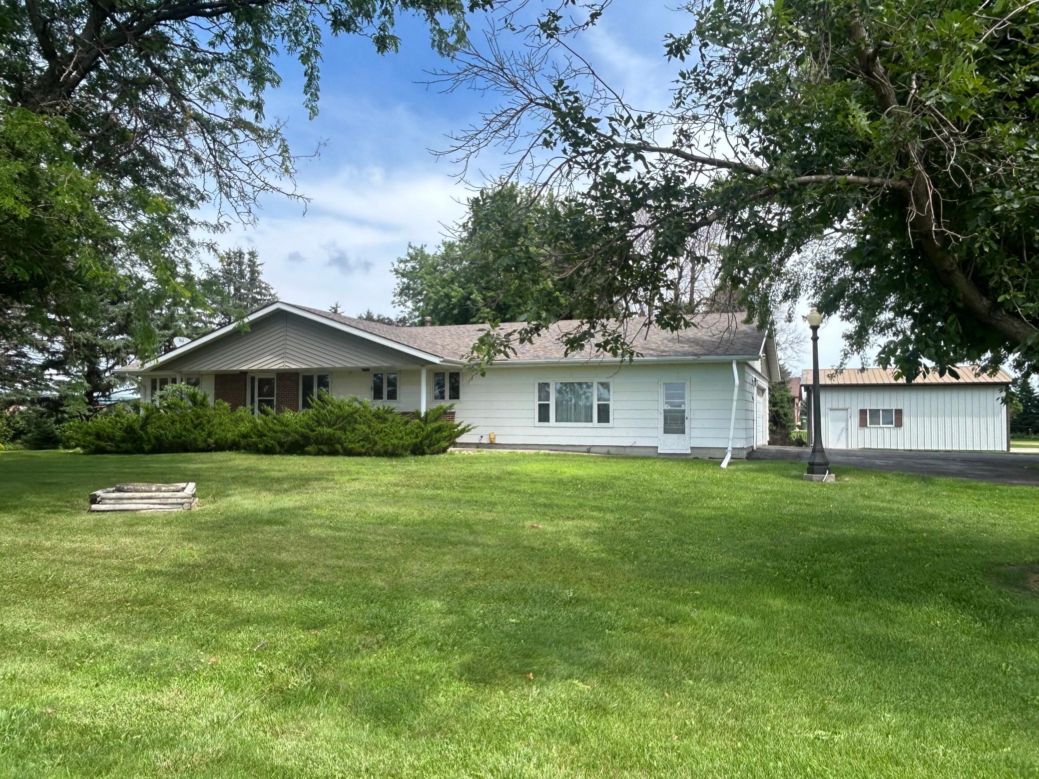 Humiston Ave, Worthington, MN 56187
