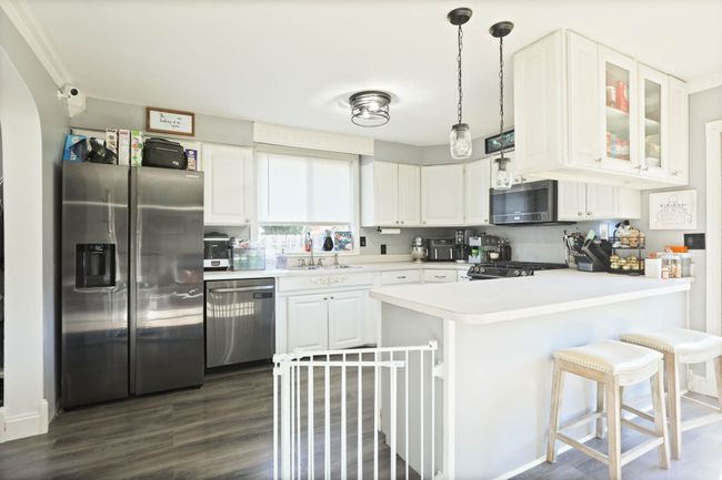 246 Lagoon Beach Dr, House other with 3 bedrooms, 2 bathrooms and null parking in Bay City MI | Image 16