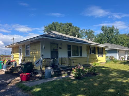 11360 Quince St Nw, Coon Rapids, MN, 55448-3245 | Card Image