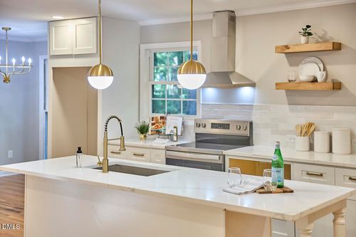 8404 Sleepy Creek Dr, Raleigh, NC, 27613-4338 | Card Image