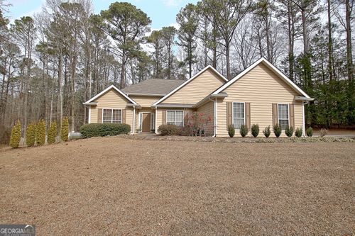 125 Wendy Way, Fayetteville, GA, 30215-7106 | Card Image