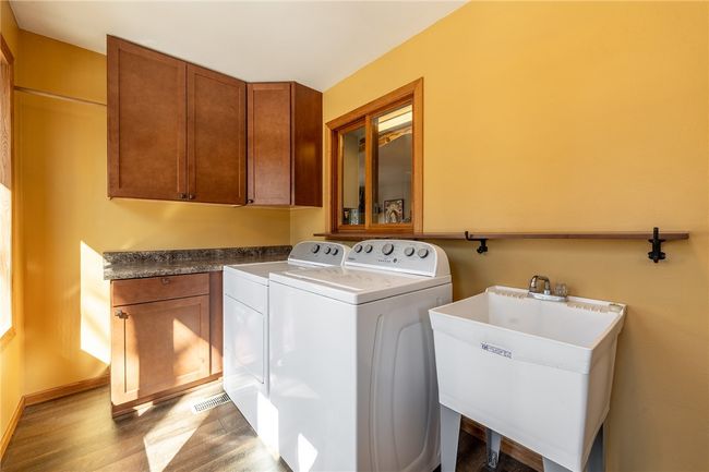 2082 Water Tower Rd, House other with 3 bedrooms, 3 bathrooms and null parking in FALL CREEK WI | Image 17