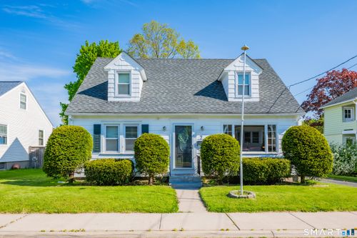 7 Mountain View Ave, Enfield, CT, 06082-3622 | Card Image