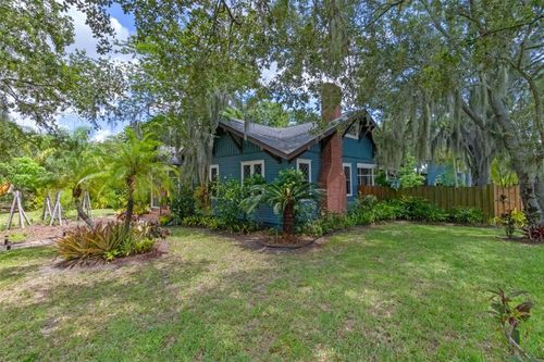 302 E Central Ave, LAKE WALES, FL, 33853-3722 | Card Image