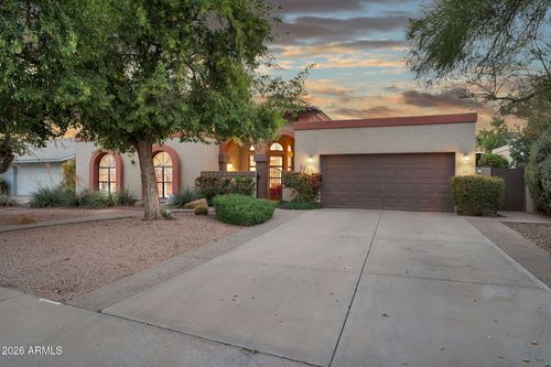 8850 S Los Feliz Dr, Tempe, AZ, 85284-3430 | Card Image
