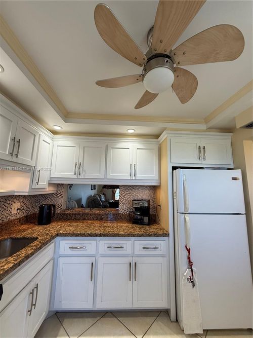 apt-511-4800 Hillcrest Ln, Hollywood, FL, 33021-7849 | Card Image