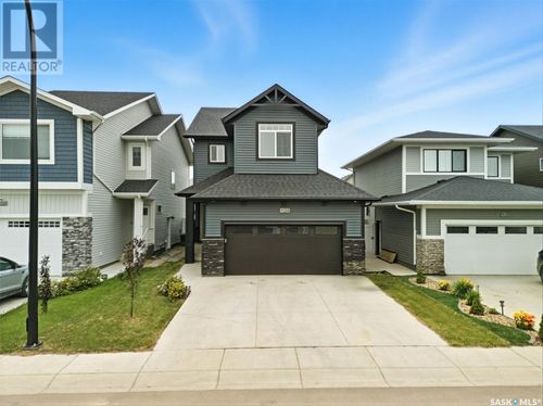 214 Aniskotaw Manor, Saskatoon, SK, S7V1L8 | Card Image