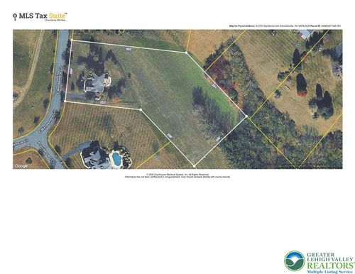 4123 Wyndemere Circle E, Lowhill Twp, PA, 18078 | Card Image