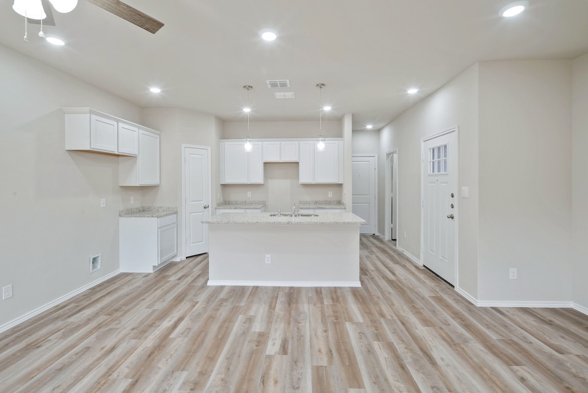 Residential Income in Burleson 5