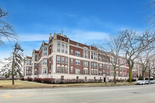 apt-3-480 Sheridan Rd, Evanston, IL, 60202-4726 | Card Image