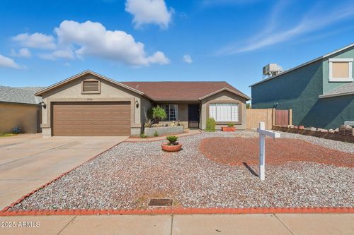 8730 W Ocotillo Rd, Glendale, AZ, 85305-2045 | Card Image